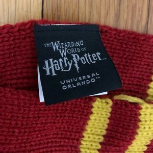 Official Harry Potter Gryffindor Large Scarf